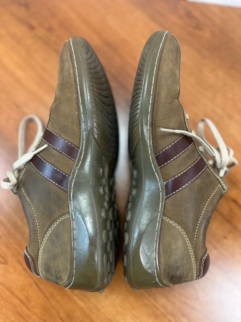 Y2K Vintage Skechers 4400 Men's Brown Leather Lace-Up Oxfords Sz 10.5 Stripes